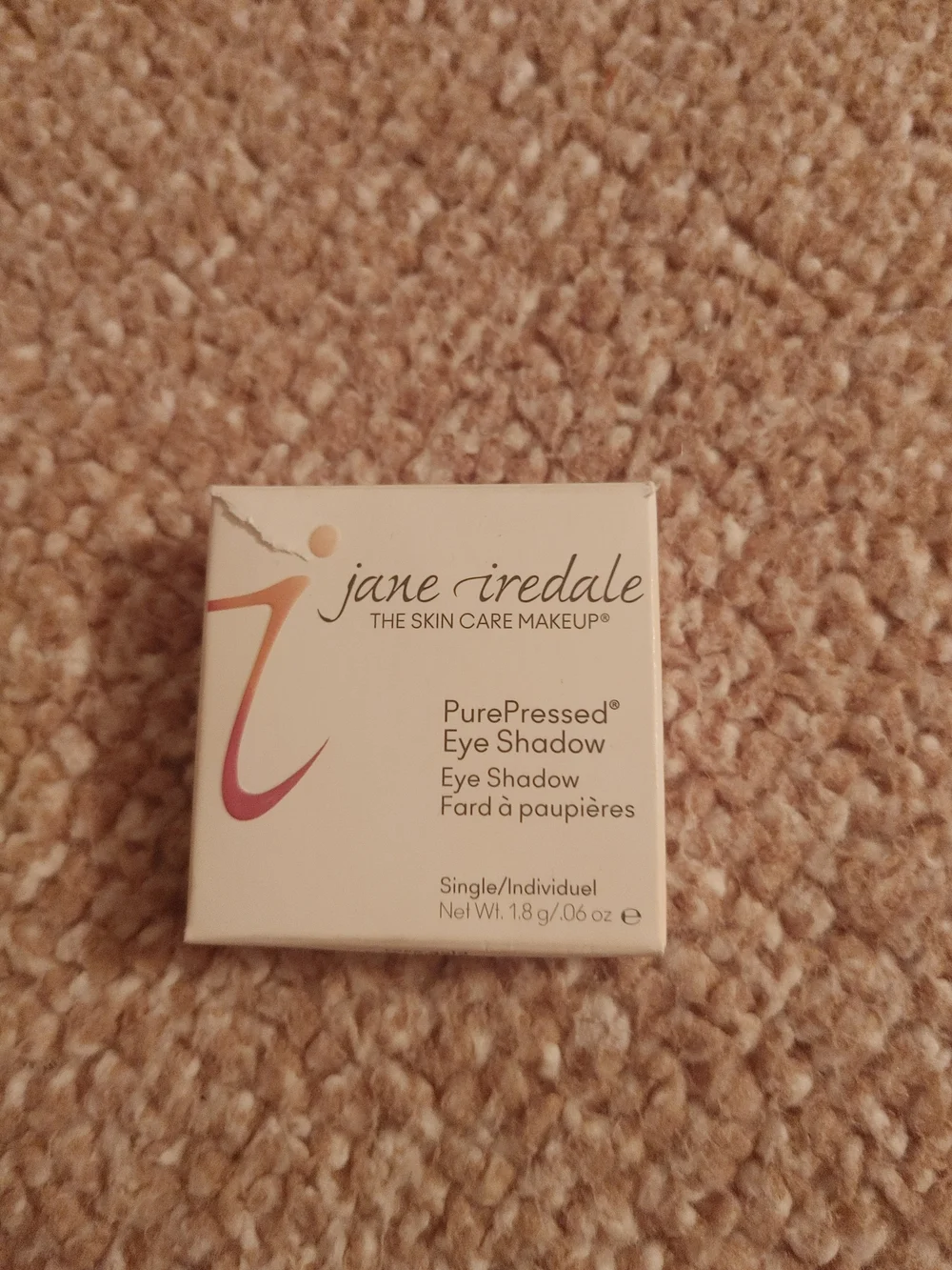 jane iredale Single Eyeshadow Compact Color Is Rose Gold